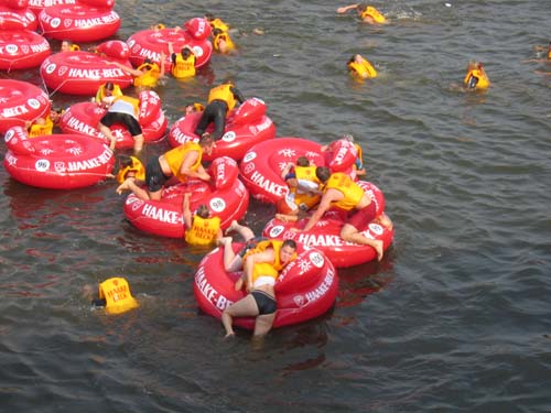 Haake-Beck-Badeinsel-Rennen-02-08-2003-019