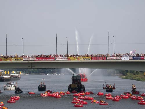 Haake-Beck-Badeinsel-Rennen-02-08-2003-025