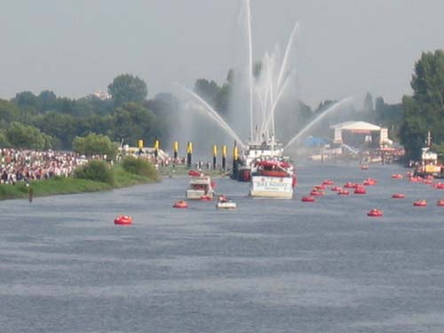 Haake-Beck-Badeinsel-Rennen-02-08-2003-033