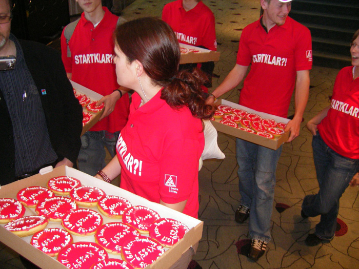 032-043-IMGP2904
