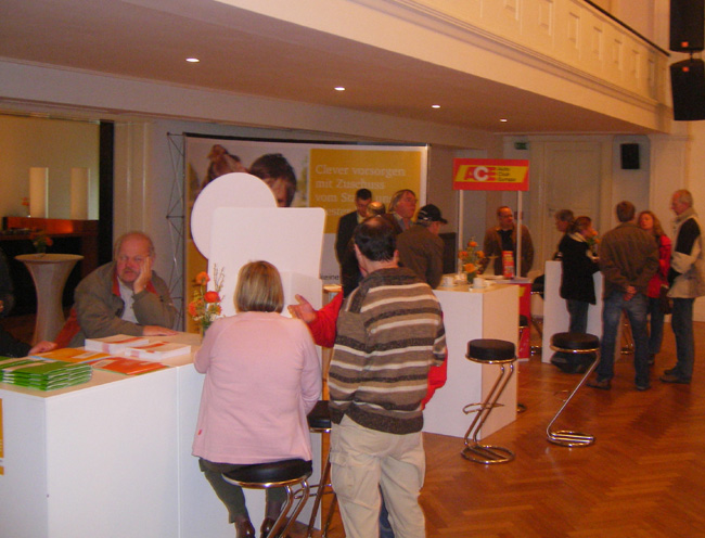 052-070421-VK-Ham